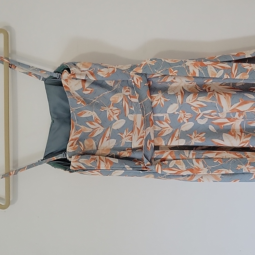 H&M Blue Geometric Pattern Top - Picture 3 of 4